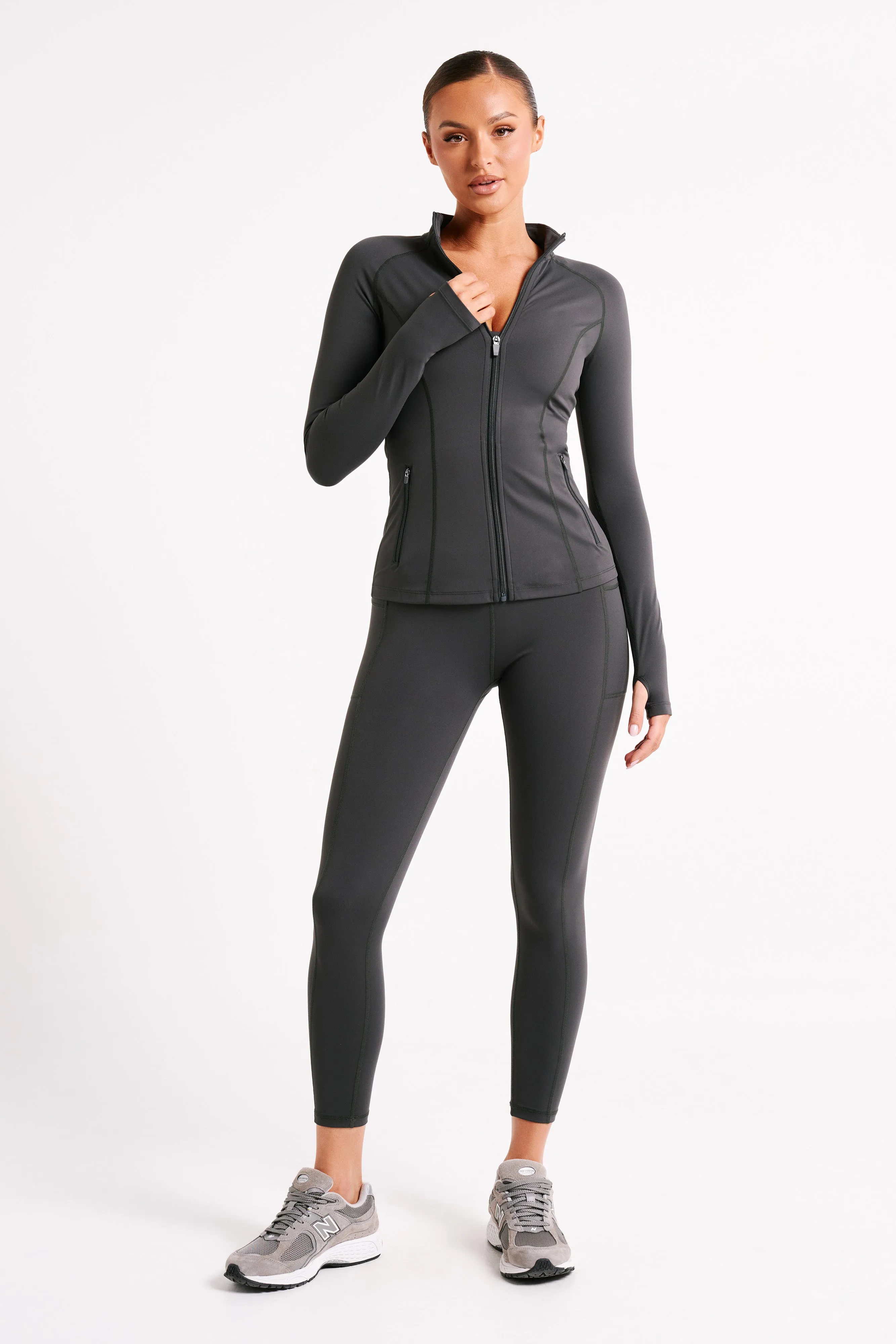 Briar V Back Leggings With Pockets - Charcoal