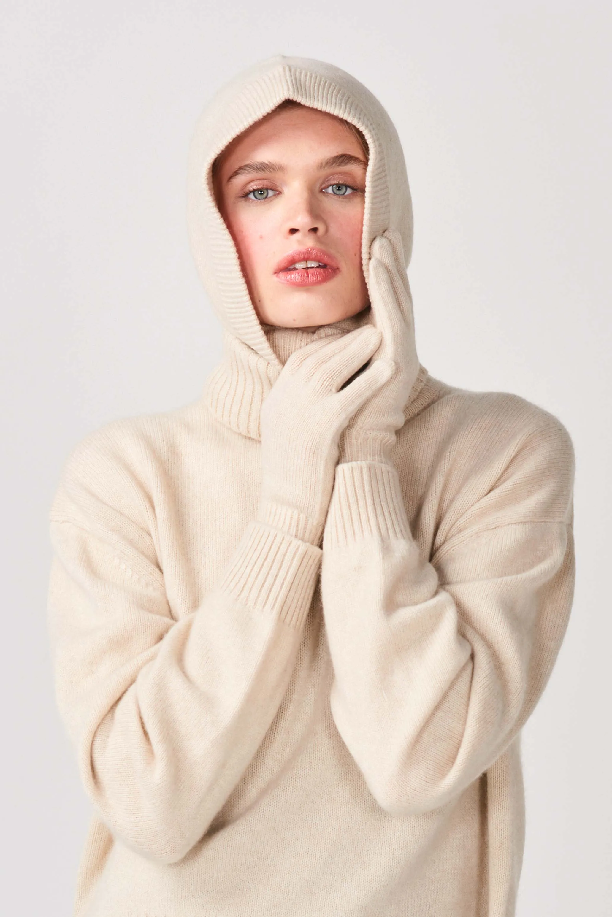 Cashmere Gloves in Oatmeal