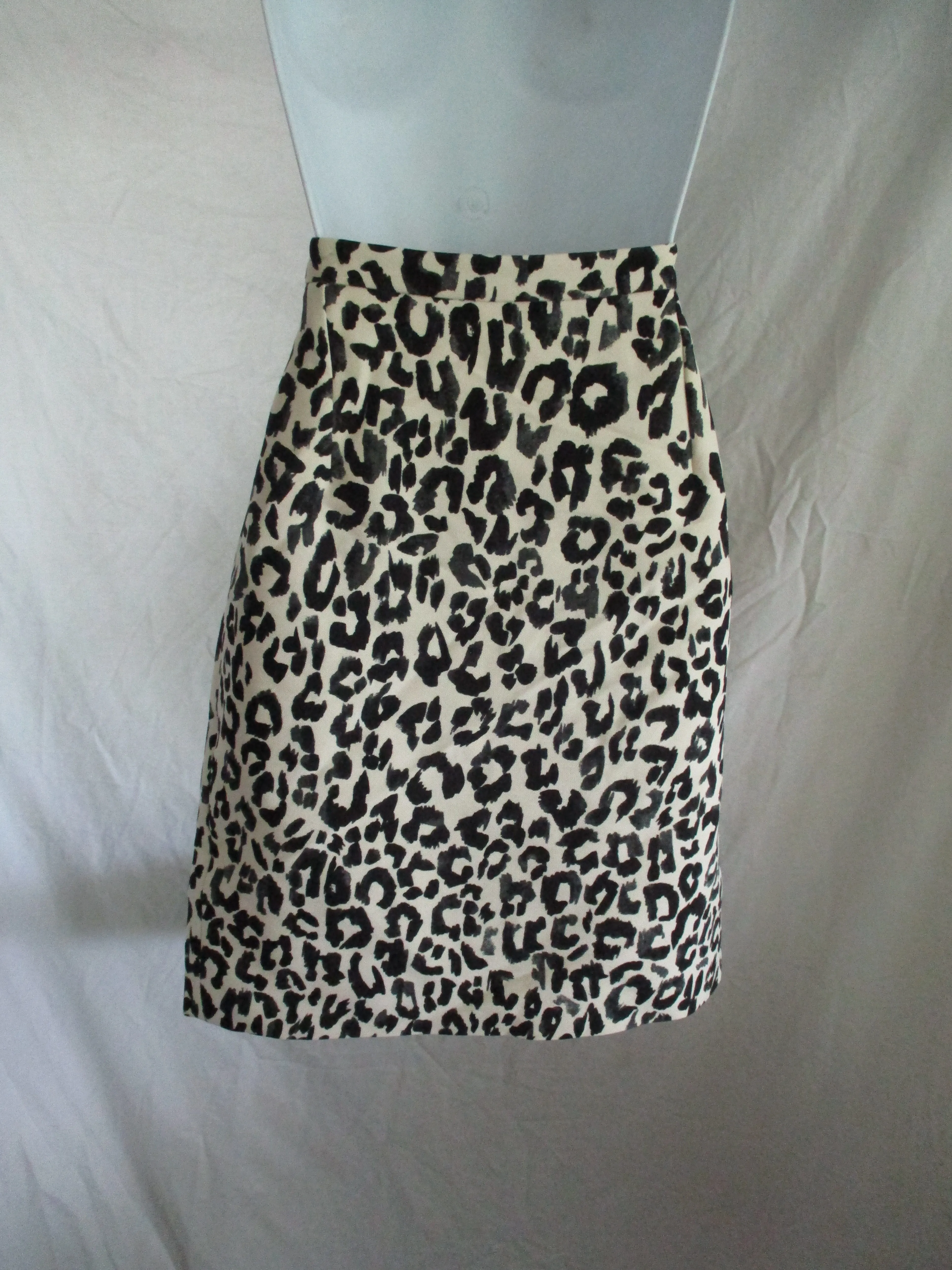 CHLOE FRANCE LEOPARD ECRU NOIR MIDI SKIRT 38 BLACK CREME