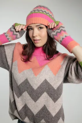 DORA CHEVRON BEANIE IN PINK MIX