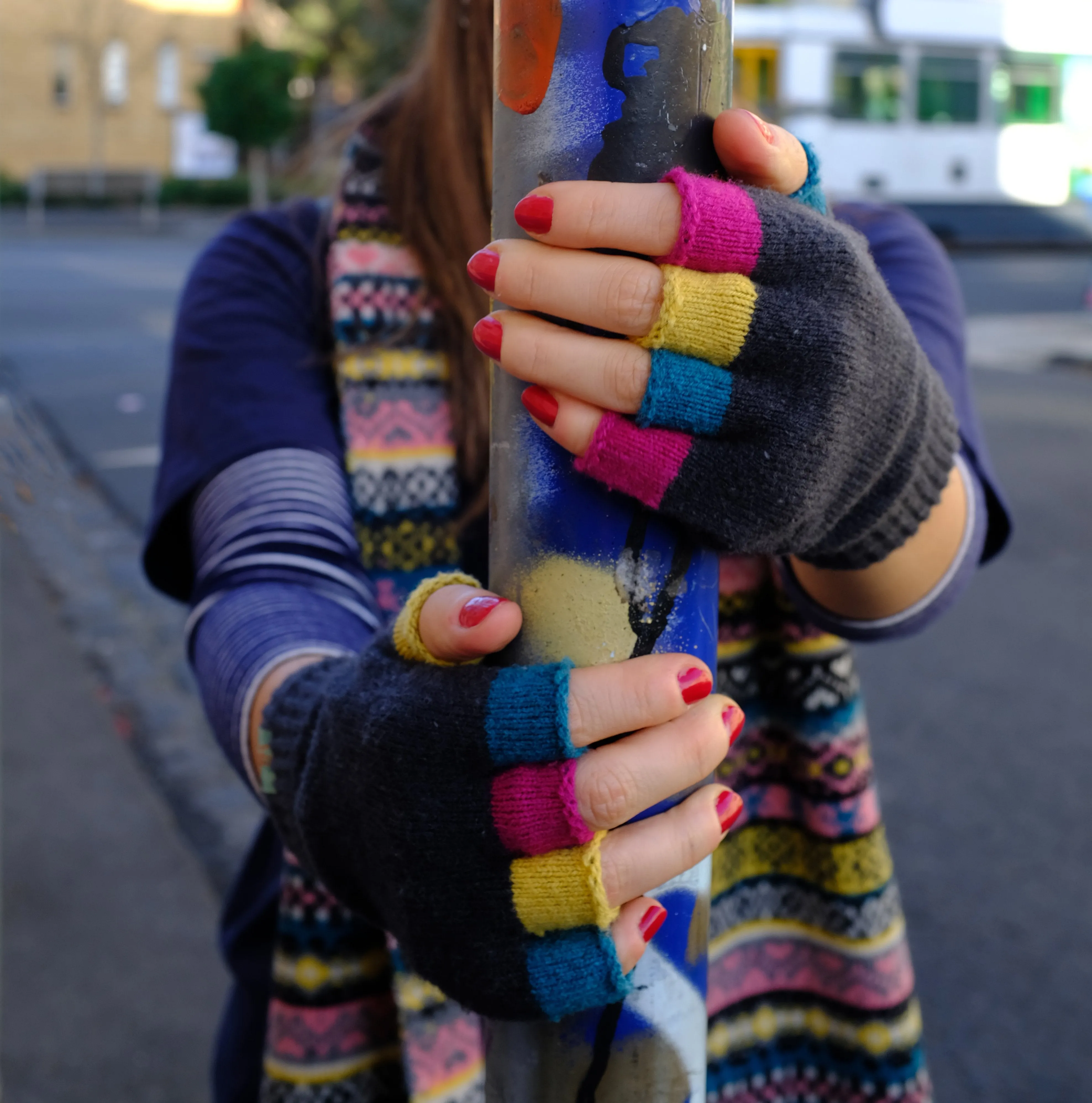 FABULOUS FAGINS - AUSTRALIAN LAMBSWOOL - FINGERLESS GLOVES