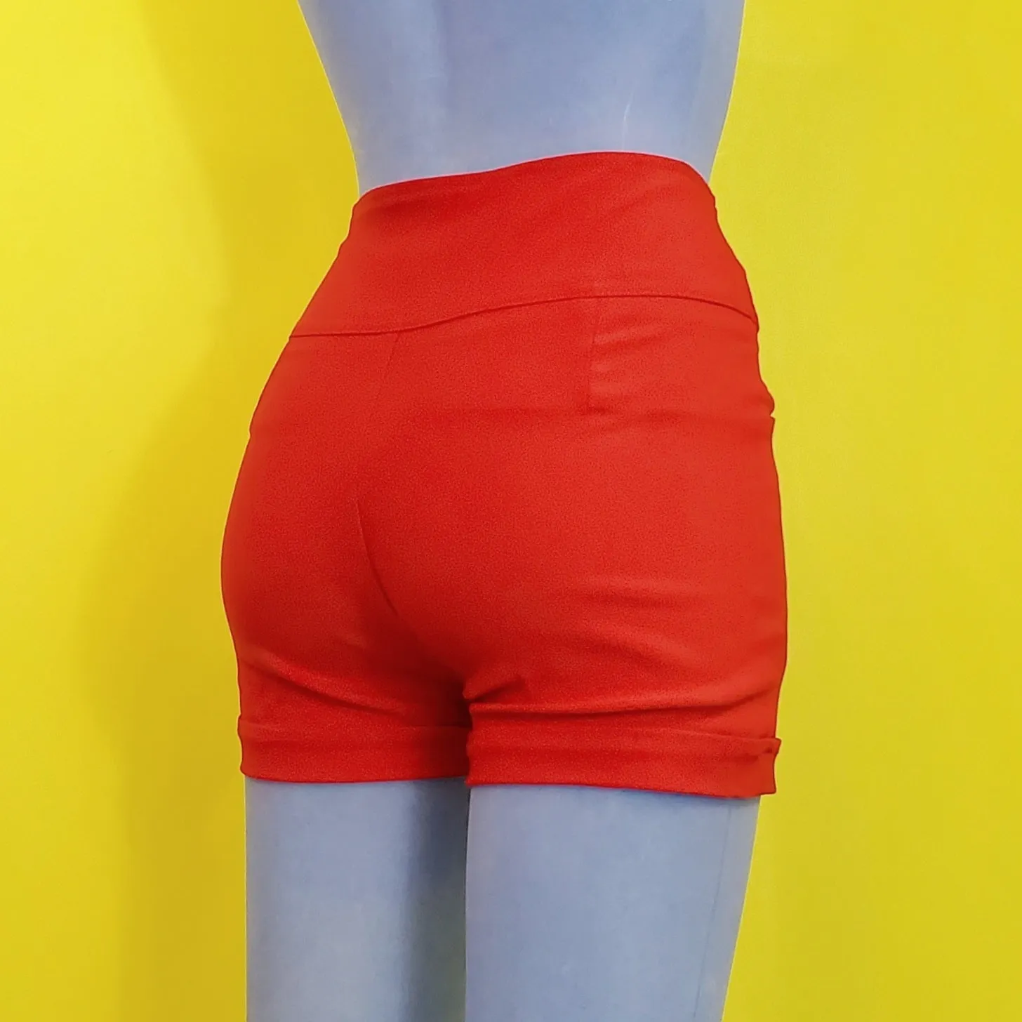 Four Button High-Waist Shorts in Red - Size S