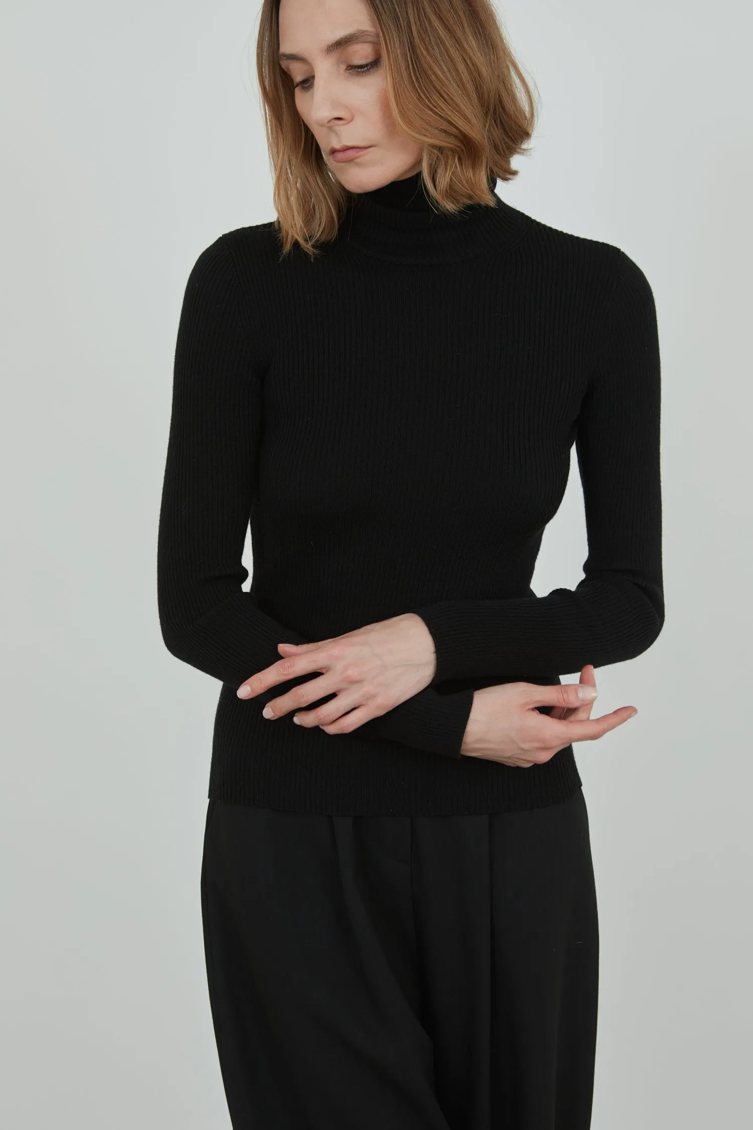 Lucy knitted top | Black - Merino wool