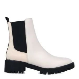 Menbur Sylvana White Chelsea Boot