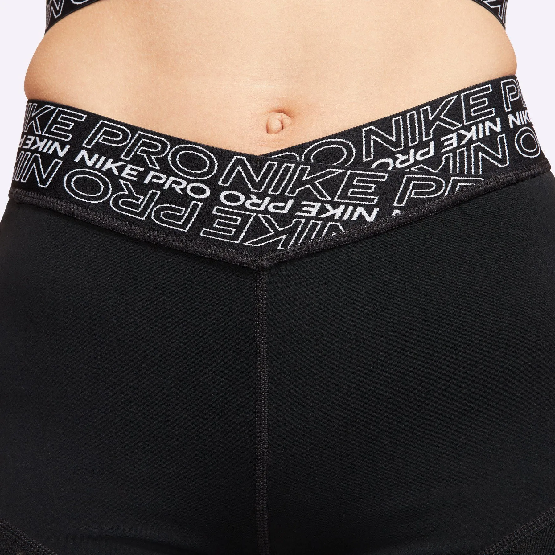 Nike Pro - Women's 3inch Training Shorts - BLACK/WHITE