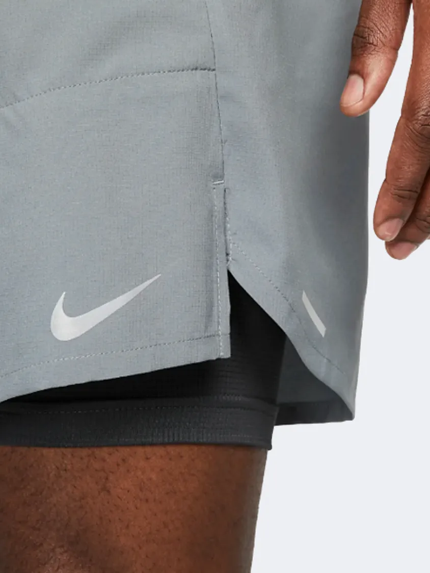 Nike Stride 2 In 1 Men Running Short Dark Grey/Black