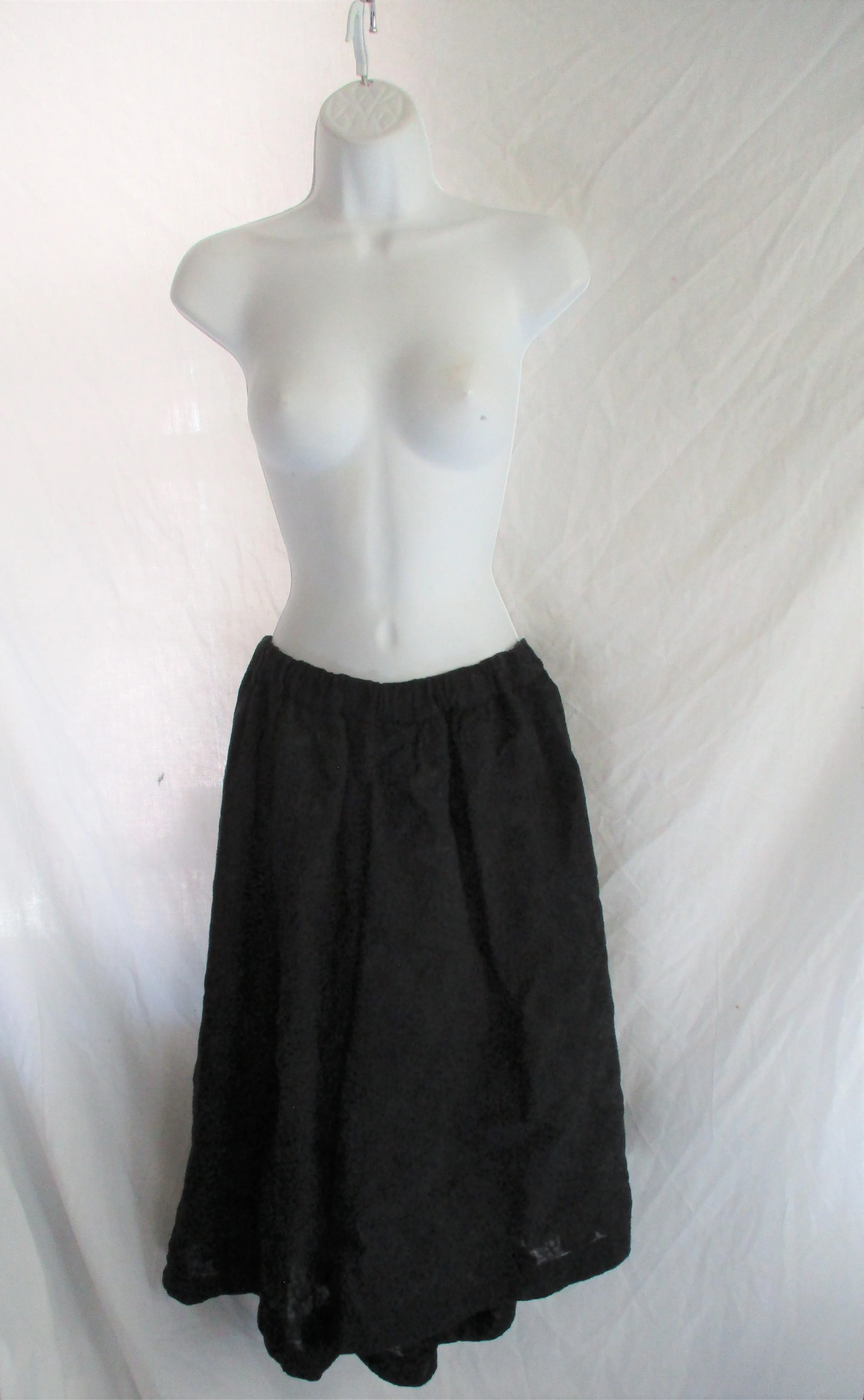 NWT NEW COMME DES GARCONS Lace Midi Skirt Culotte S Boho Textured BLACK