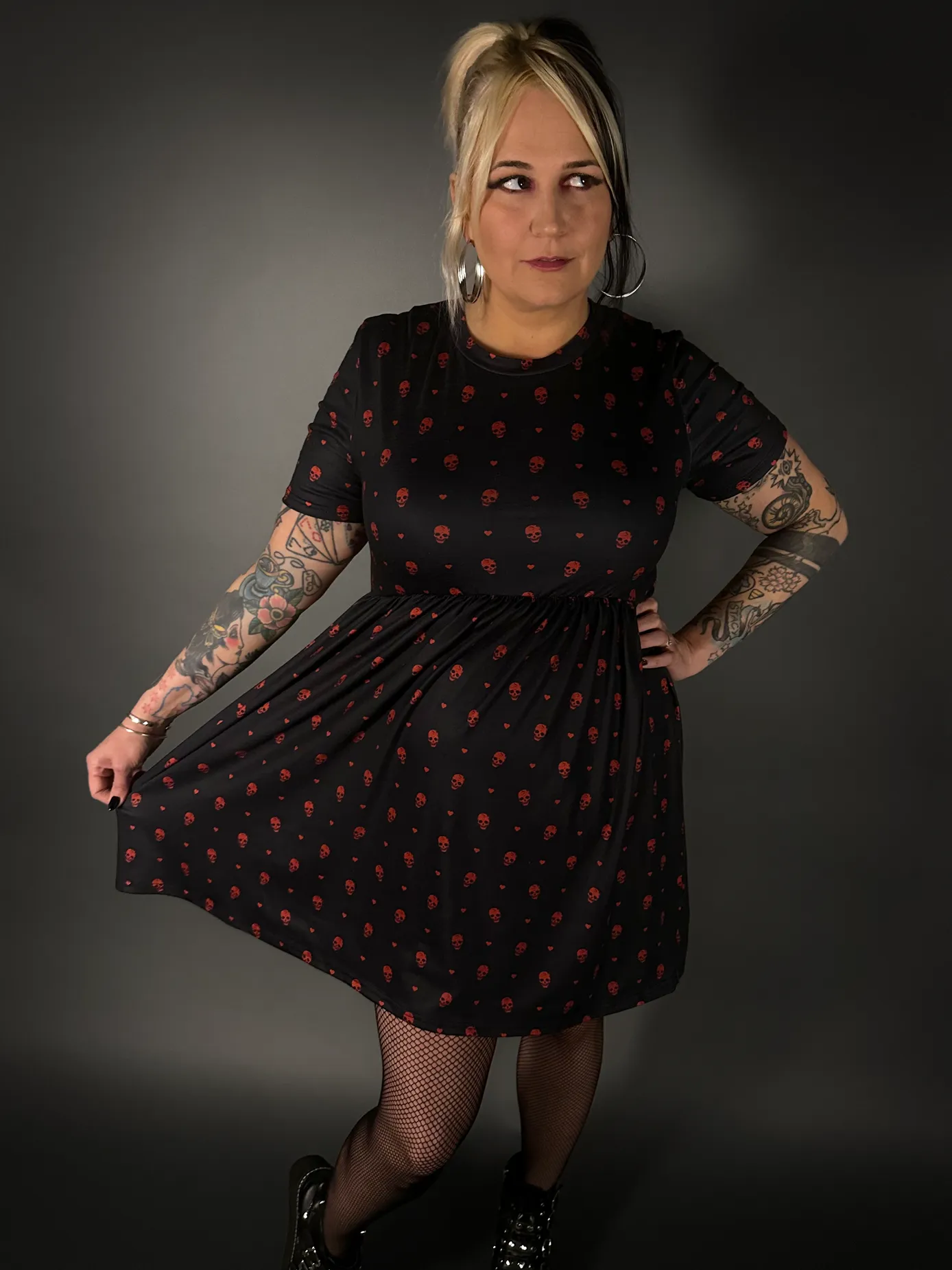 Outfit Set - Tommyrot "Hearts & Skulls" Skater Dress & Fishnet Tights by Pamela Mann