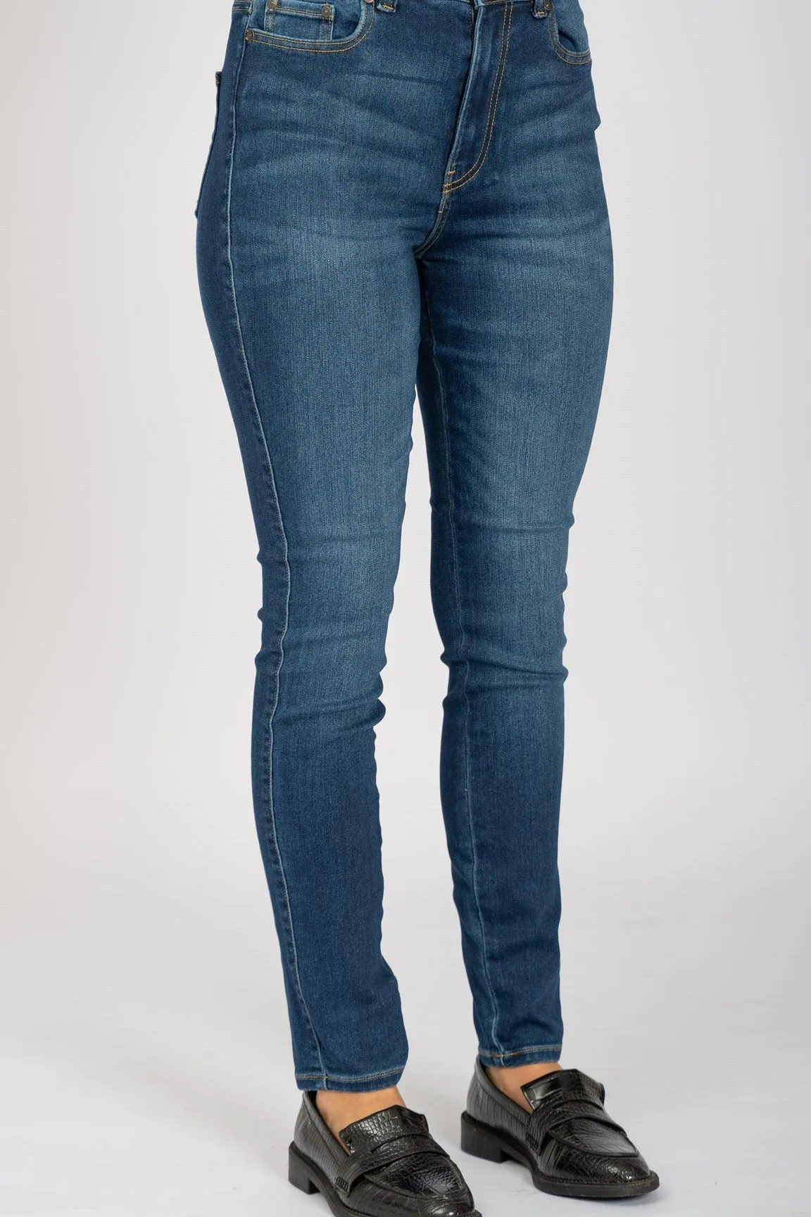 Performance Skinny Jeans - Medium Blue Denim