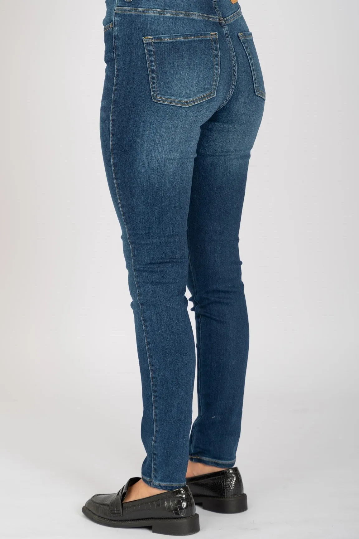 Performance Skinny Jeans - Medium Blue Denim