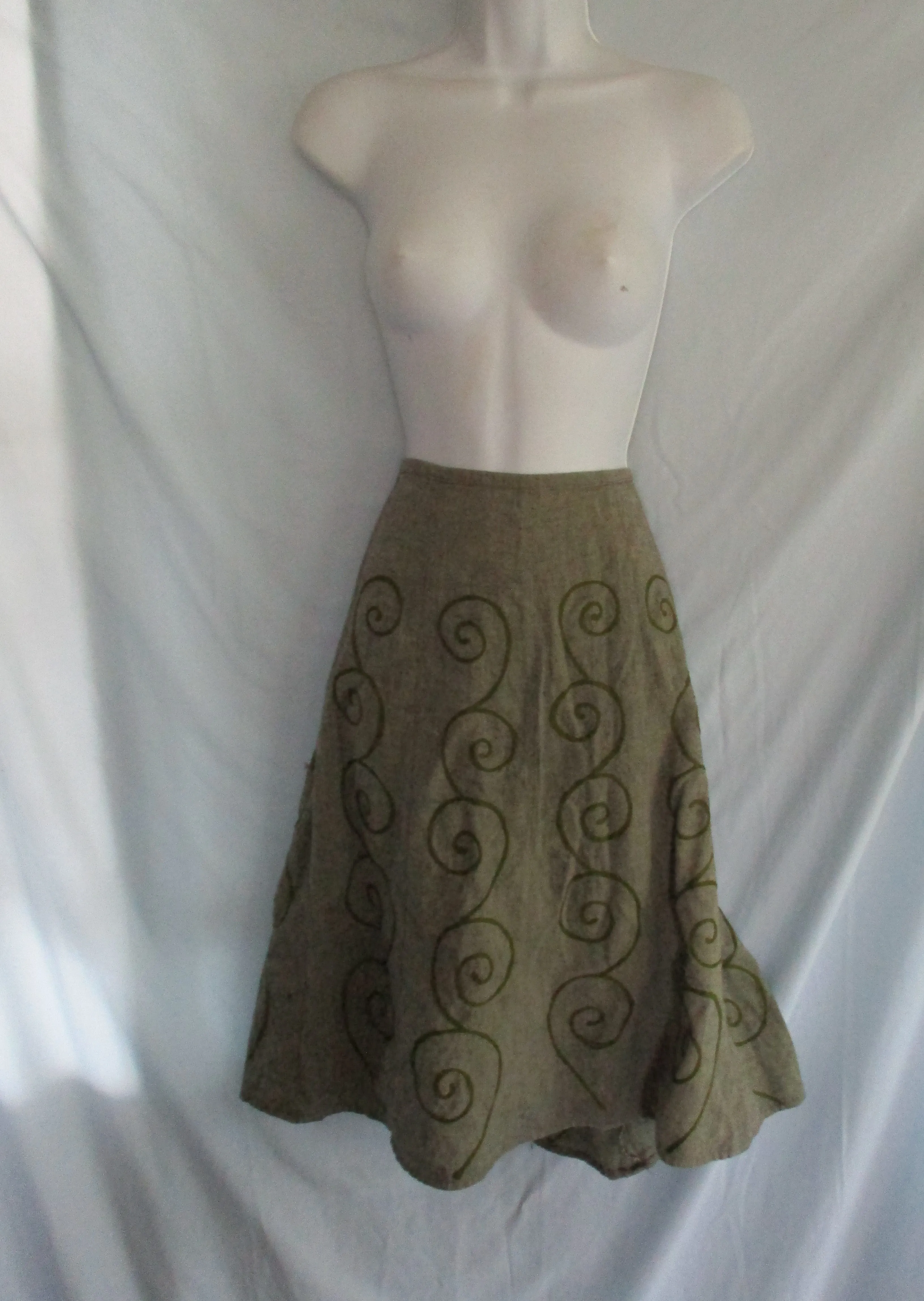 REJOICE NEPAL EMBROIDERED SWIRL SKIRT Boho Indie L Hippie GREEN