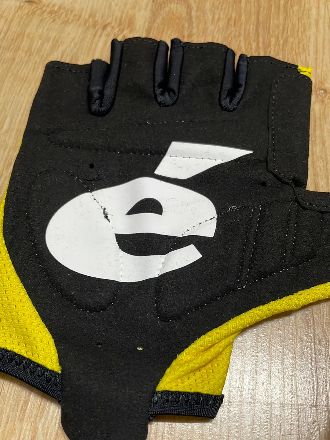 Team Jumbo Visma AGU Premium Summer Gloves Yellow