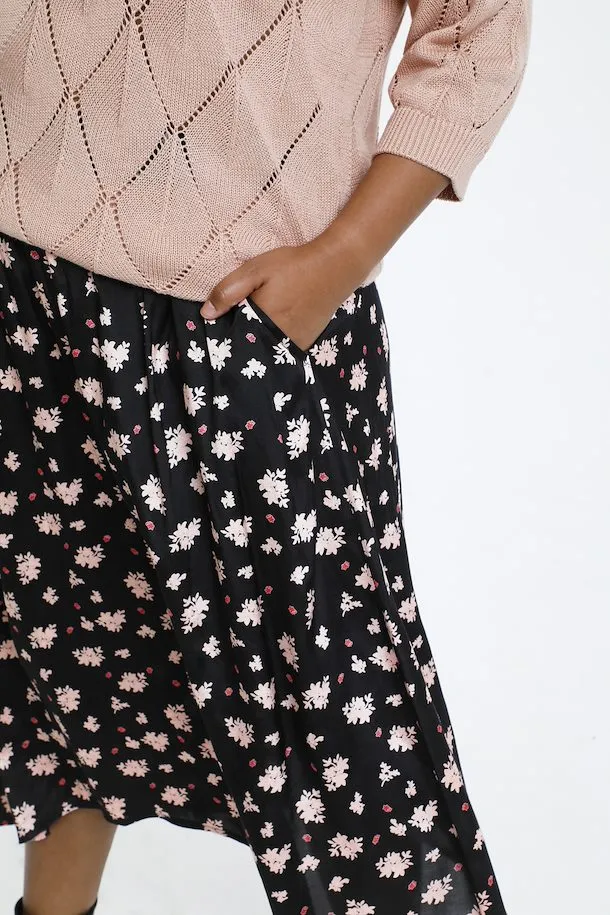 The Telana Skirt - PLUS