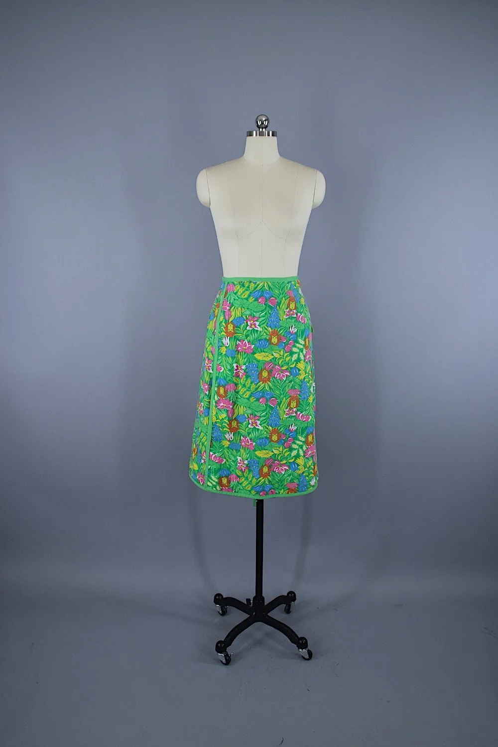 Vintage 1960s Novelty Print Reversible Skirt / Lions Jungle Print