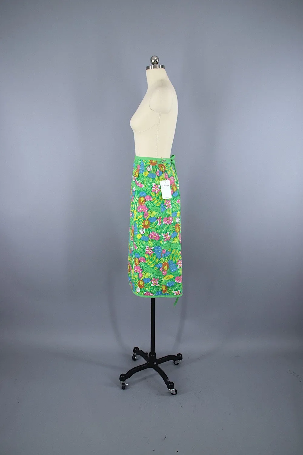 Vintage 1960s Novelty Print Reversible Skirt / Lions Jungle Print