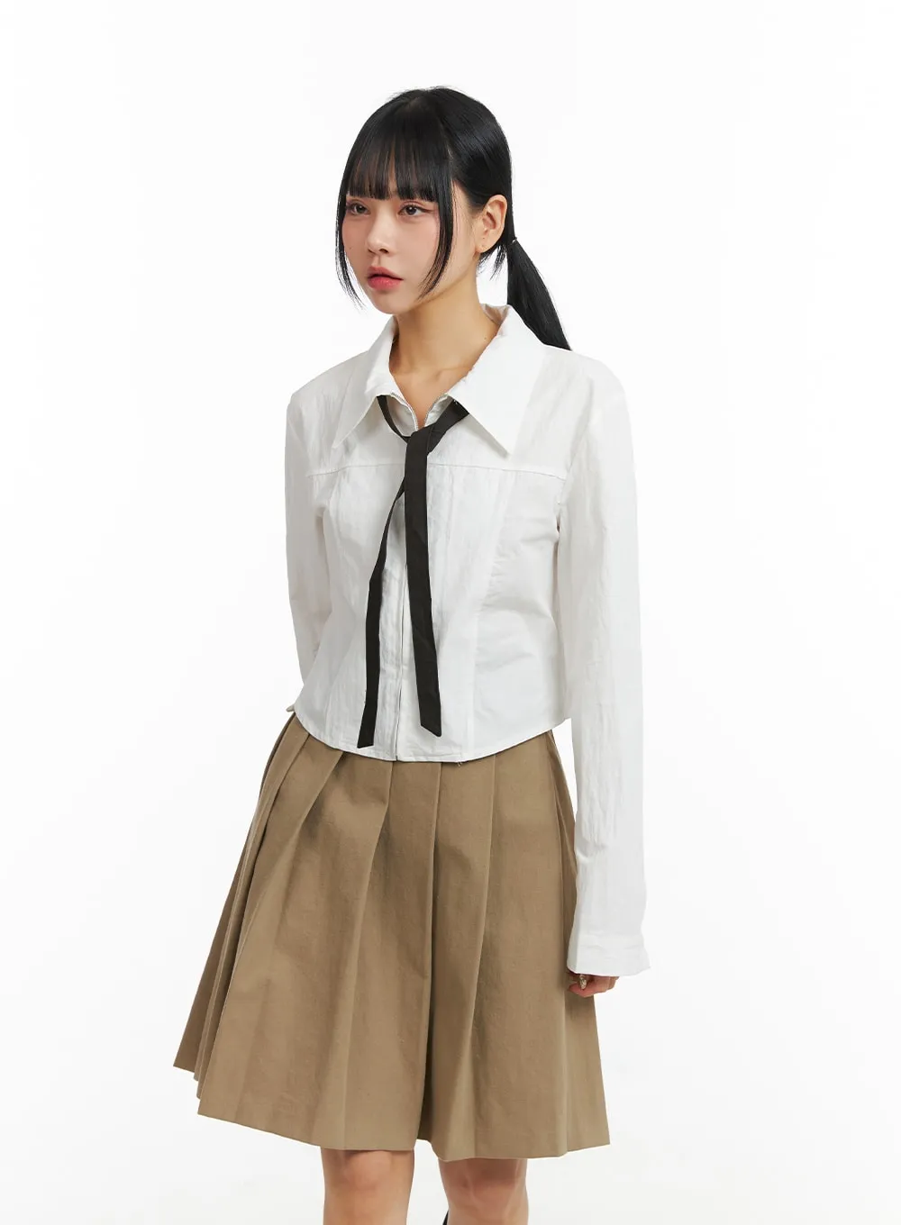 Zip-Up Collar Crop Shirt with Tie CJ410